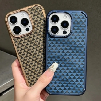 เคสโทรศัพท์ลายทางคลาสสิก Magsafe